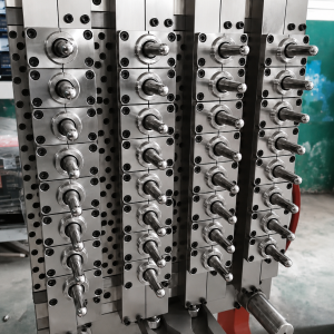 Khuôn phôi pet 32 sản phẩm